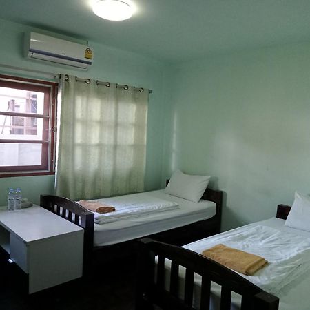 Sakura House Hostel Chiang Mai Ngoại thất bức ảnh