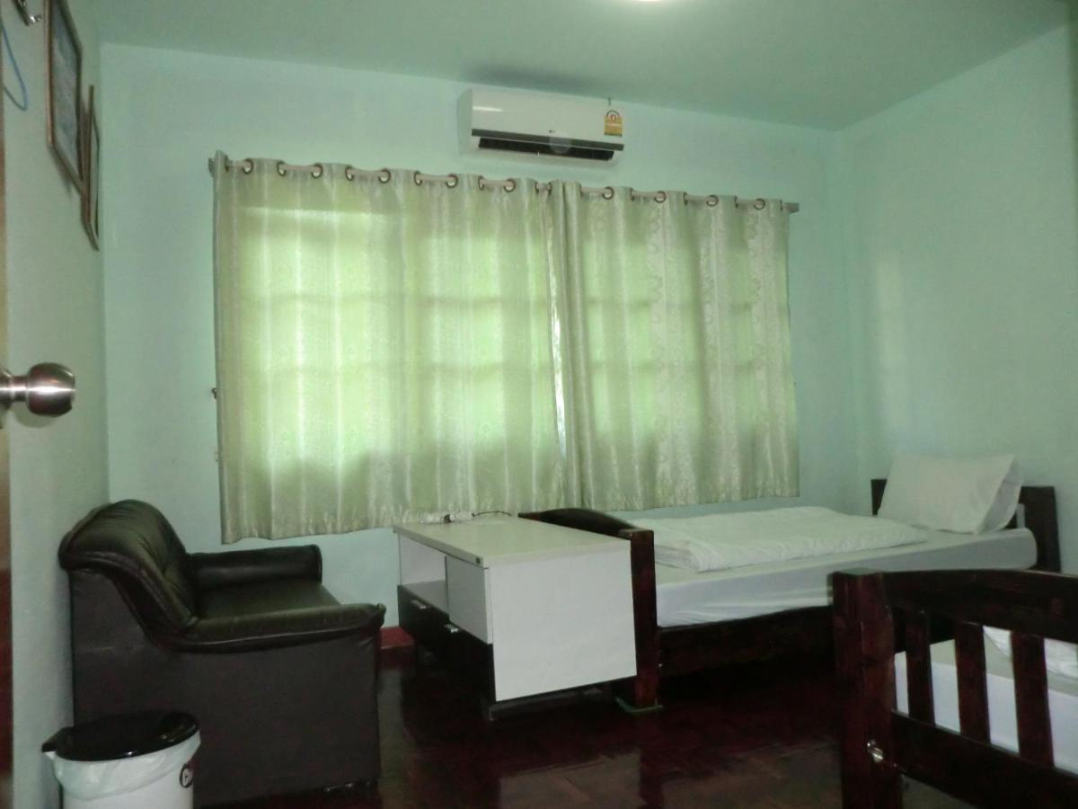 Sakura House Hostel Chiang Mai Ngoại thất bức ảnh