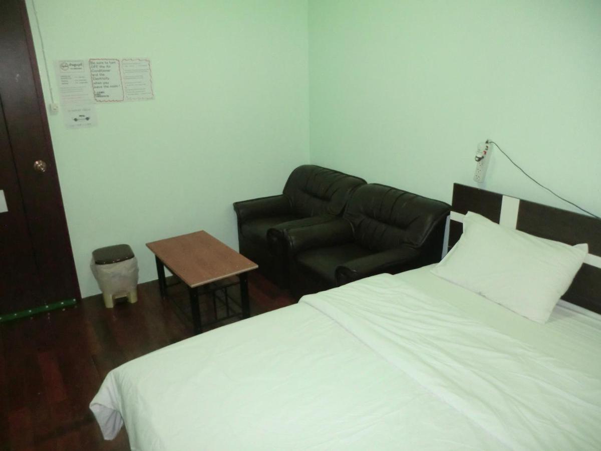 Sakura House Hostel Chiang Mai Ngoại thất bức ảnh