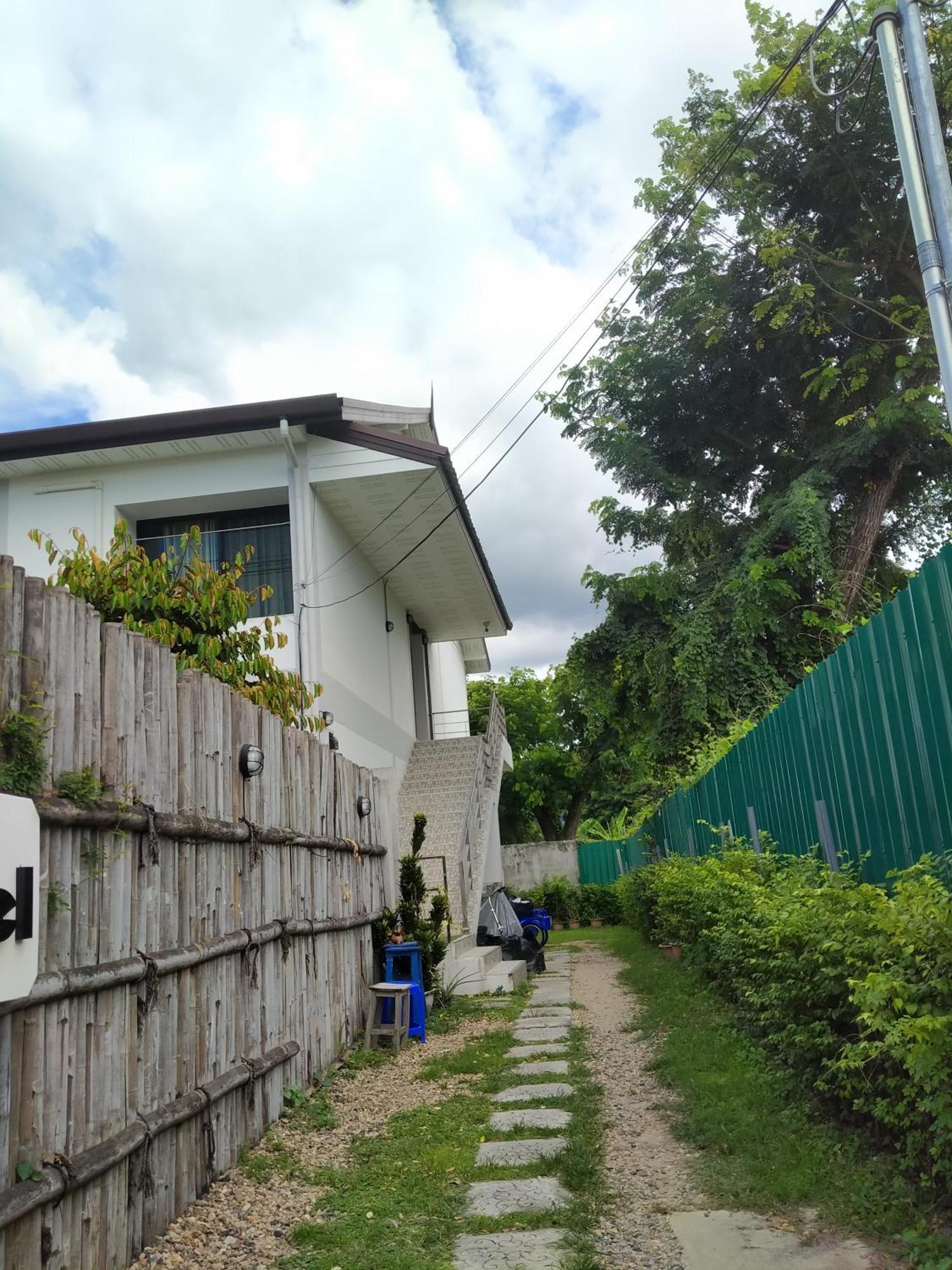 Sakura House Hostel Chiang Mai Ngoại thất bức ảnh