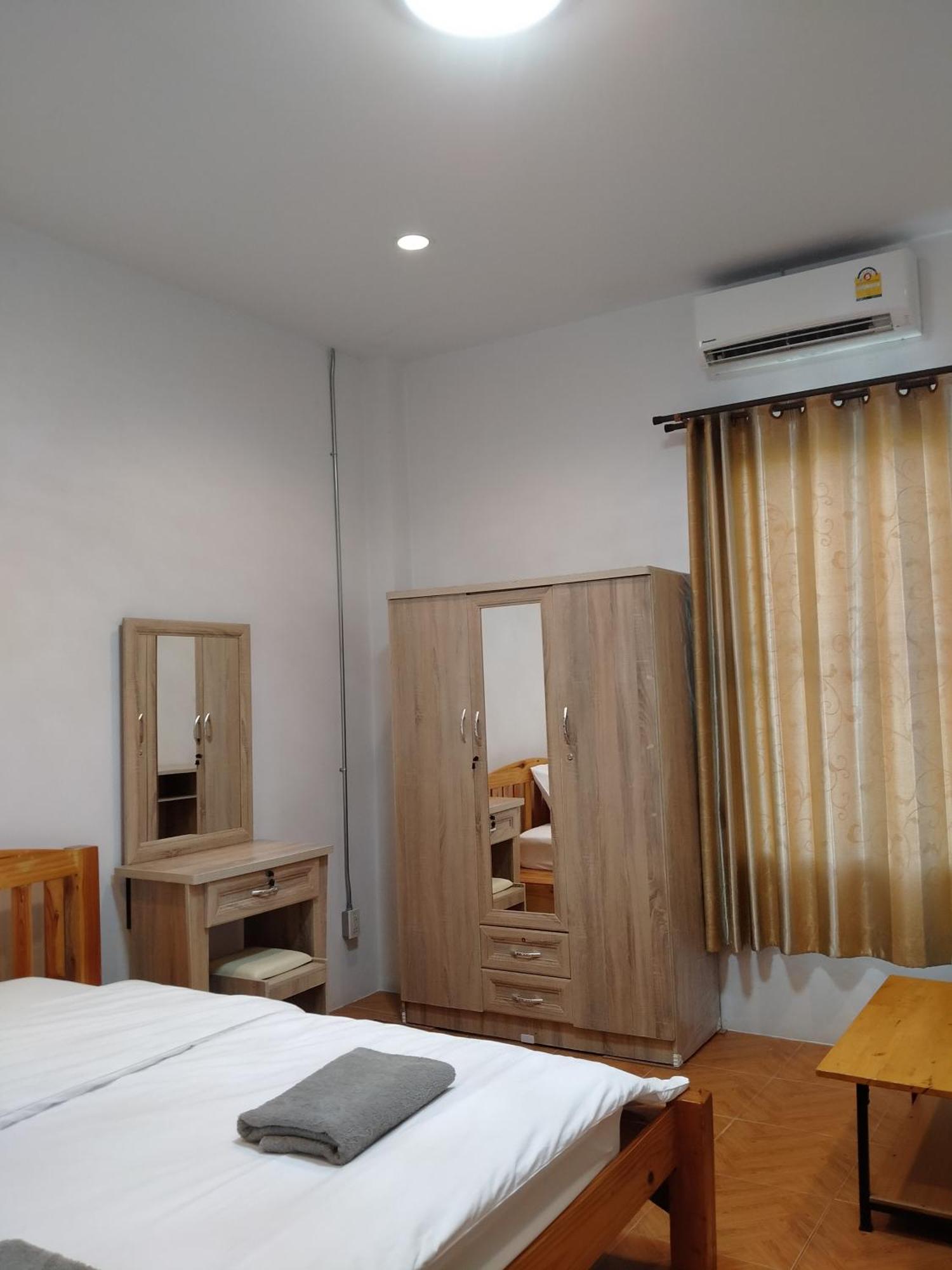 Sakura House Hostel Chiang Mai Ngoại thất bức ảnh